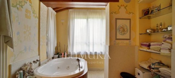 3 bedrooms Villa in Pietrasanta, Italy No. 79808 32