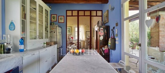 3 bedrooms Villa in Pietrasanta, Italy No. 79808 15