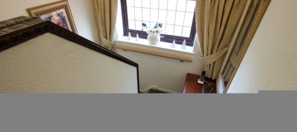 4 bedrooms House in Dudley, United Kingdom No. 1844 8