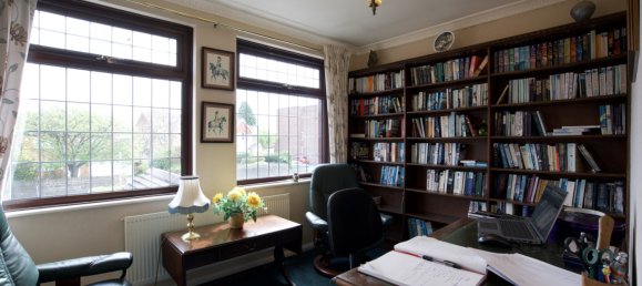 4 bedrooms House in Dudley, United Kingdom No. 1844 4