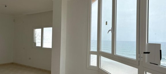 5 غرف نوم شقة في Las Palmas De Gran Canaria, Spain رقم 137033 3