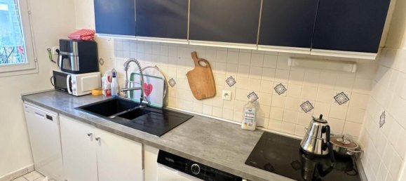 3 bedrooms House in Evry, France No. 181305 3