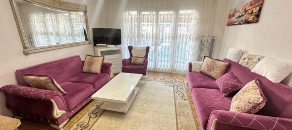 3 bedrooms House in Evry, France No. 181305 2