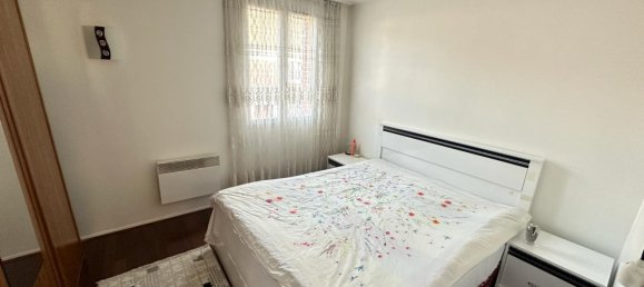 3 bedrooms House in Evry, France No. 181305 5