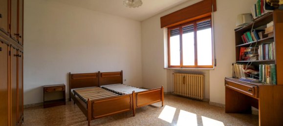 4 rooms House in Monteforte d'Alpone, Italy No. 232687 12