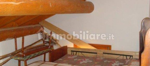 3 bedrooms House in Prata Camportaccio, Italy No. 86060 17