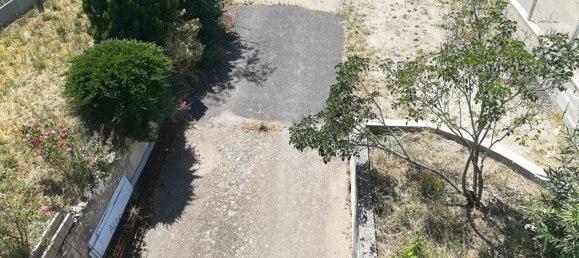 3 Schlafzimmer Doppelhaus in Saint-Denis-de-l'Hotel, France, Nr. 82457 10