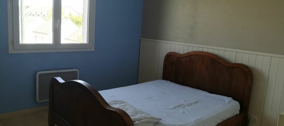 3 Schlafzimmer Doppelhaus in Saint-Denis-de-l'Hotel, France, Nr. 82457 5