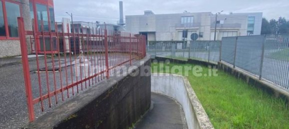 5-Zimmer Lagerhaus in Carate Brianza, Italy, Nr. 251645 5