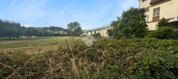 Terreno en Giulianova, Italy No. 327208 2