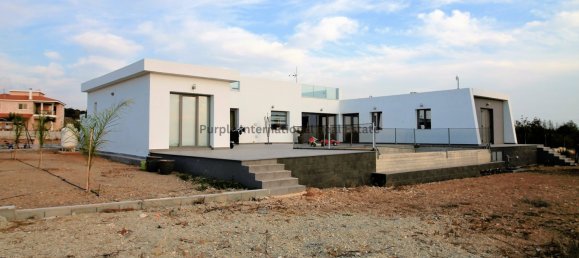 4 Schlafzimmer Villa in Empa, Cyprus, Nr. 1105 26