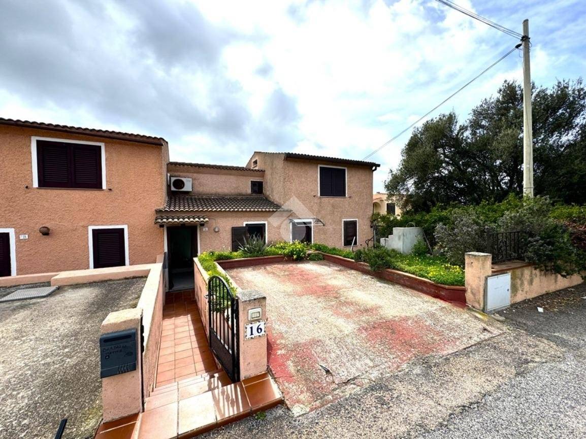 Casa de 1 dormitorio en Budoni, Italy No. 52716