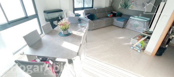 Таунхаус с 3 спальнями в Кастельон-де-ла-Плана, Испания № 128045 3