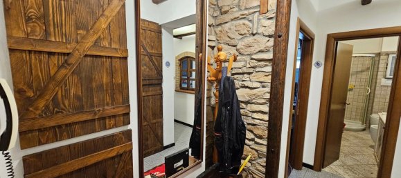 Apartamento de 2 dormitorios en Trieste, Italy No. 363038 9