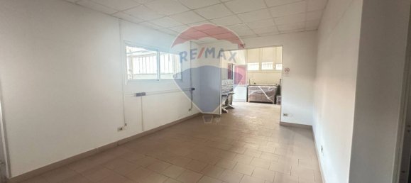 Almacén en Varese, Italy 1050 m² No. 265346 6