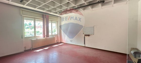 Almacén en Varese, Italy 1050 m² No. 265346 7