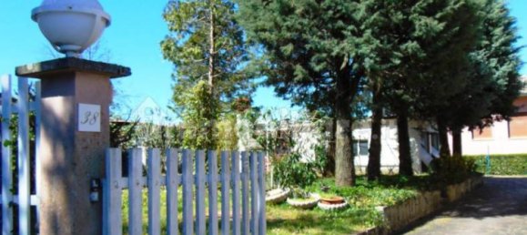 5 Schlafzimmer Villa in Montebello della Battaglia, Italy, Nr. 84872 11