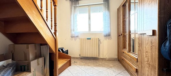 2 bedrooms House in Luneville, France No. 61965 10