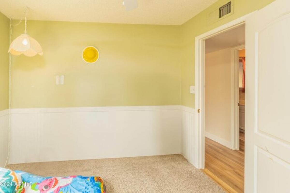 4 bedrooms House in Glendale, USA No. 258901