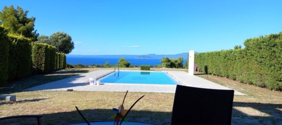 4 bedrooms Villa in Chalkidiki, Greece No. 2009 2