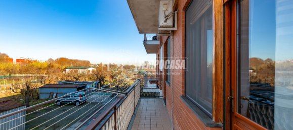 2 bedrooms Apartment in Chivasso, Italy No. 125975 8