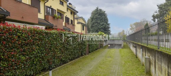 Villa de 5 habitaciónes en Cologno Monzese, Italy No. 268877 3