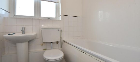 2 bedrooms Apartment in Chingford, United Kingdom No. 3951 7