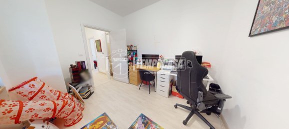 4 rooms Apartment in Volpiano, Italy No. 274505 4