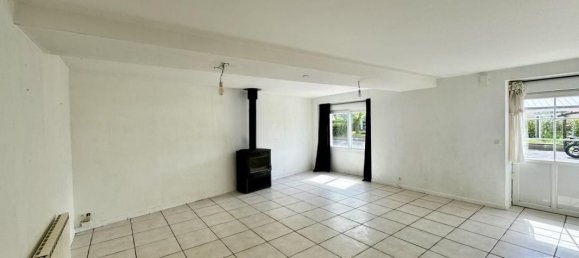 4 Schlafzimmer Haus in Brion, France, Nr. 75283 3
