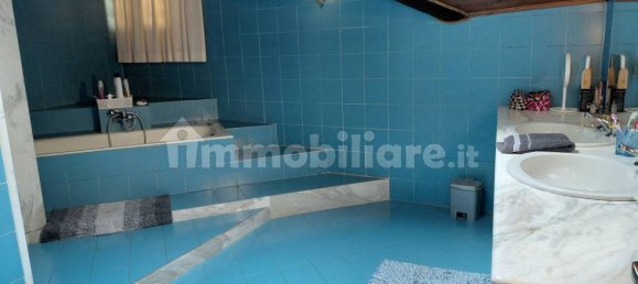 4 bedrooms Apartment in Cremona, Italy No. 343451 18