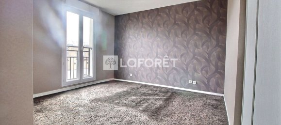 4 bedrooms Duplex in Villeneuve-la-Garenne, France No. 176255 9