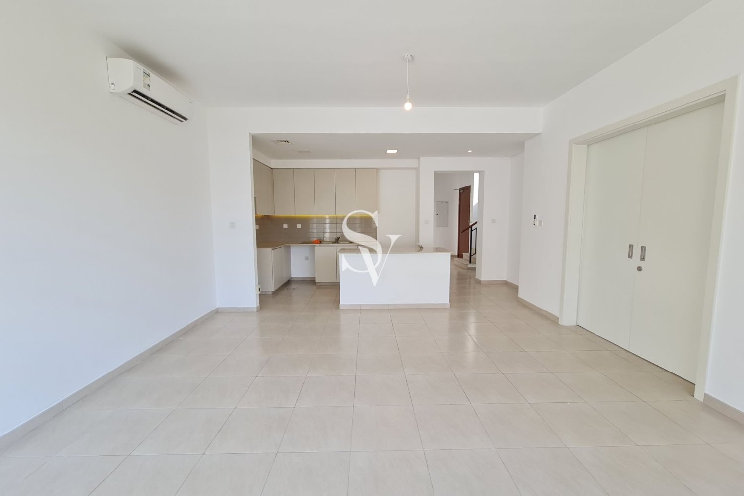 4 bedrooms Townhouse for sale in Town Square, Dubai, UAE № 191787