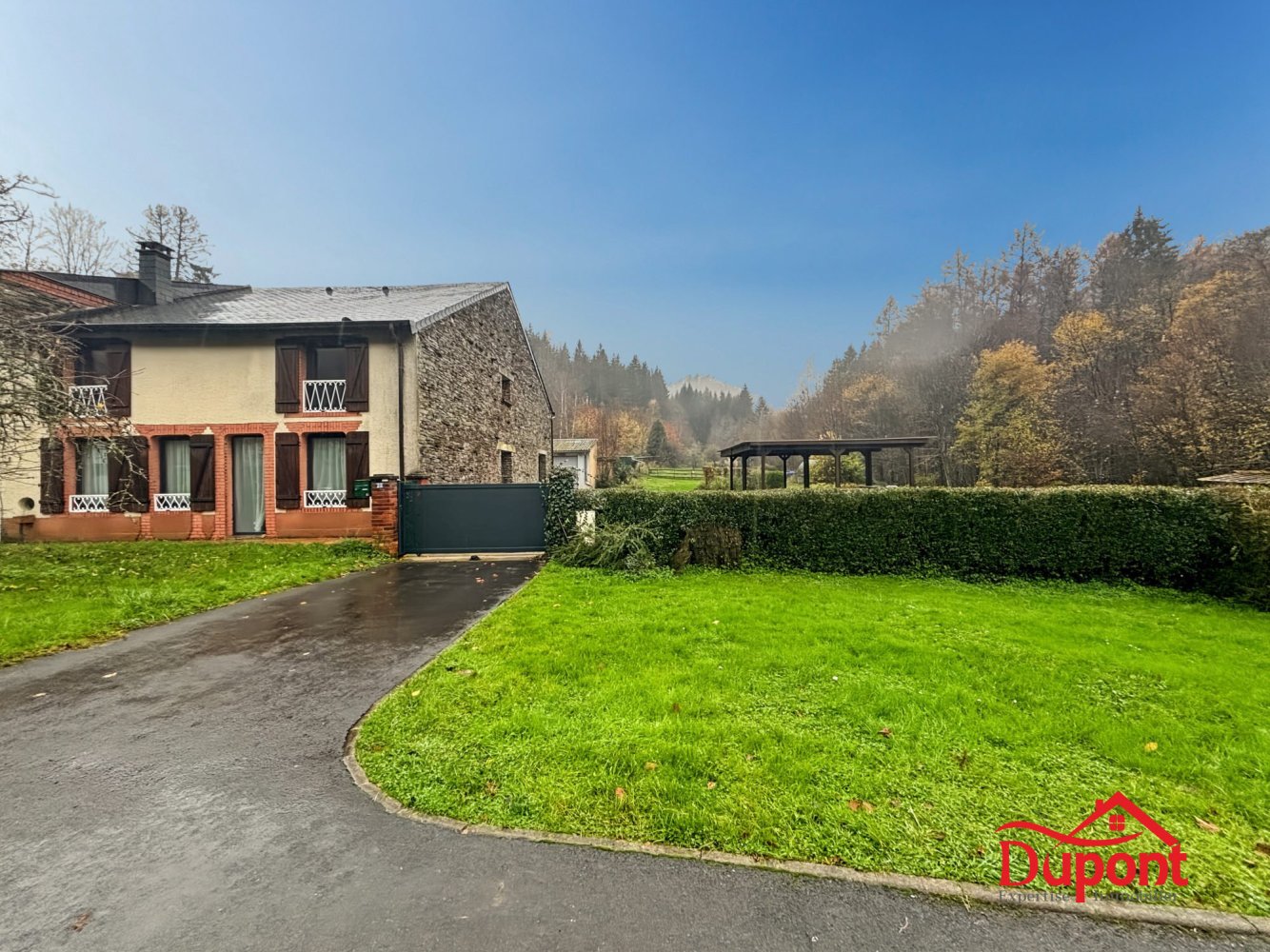 3 bedrooms House in Les Hautes-Rivieres, France No. 159066