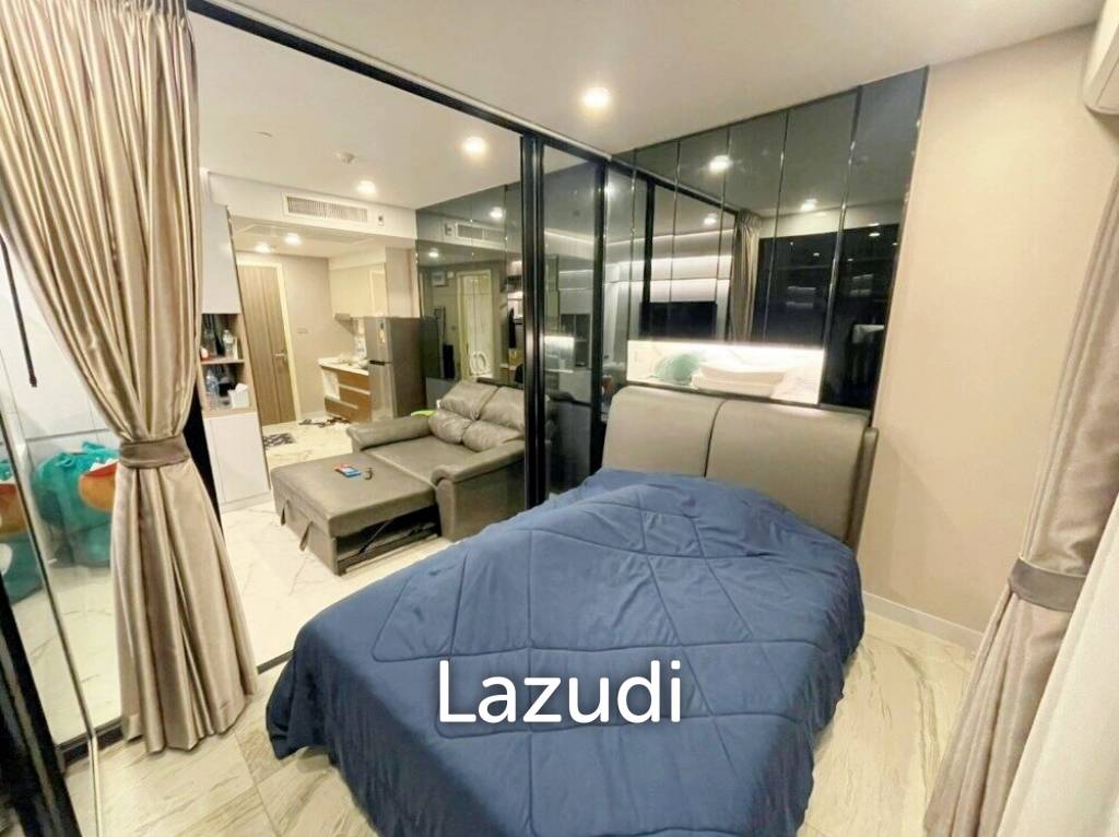 Кондоминиум  с 1 спальней в Кхлонг Сан, Таиланд № 16647