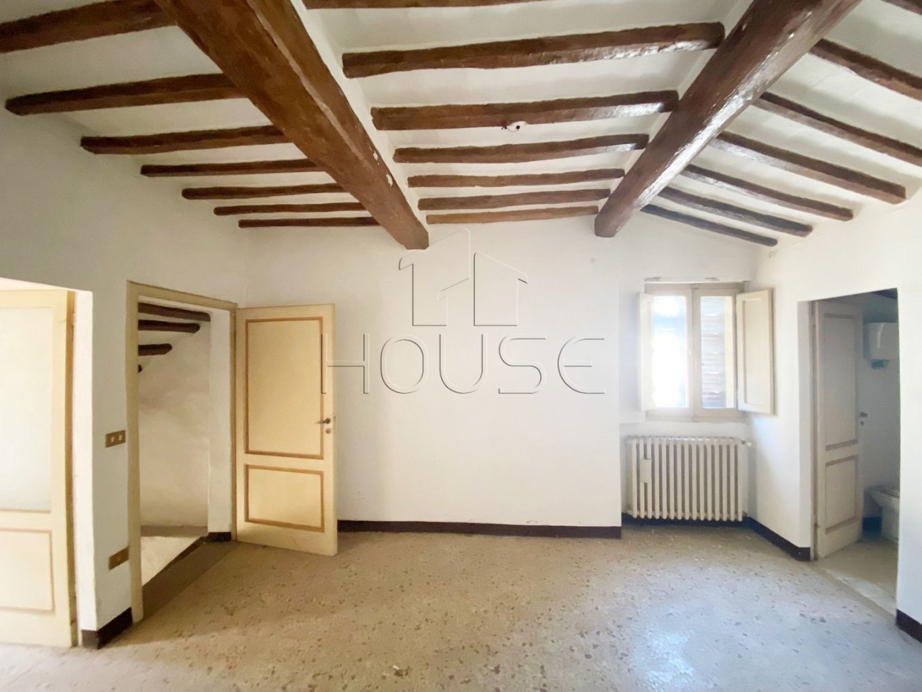 3غرفة شقة في Città di Castello, Italy رقم 153249