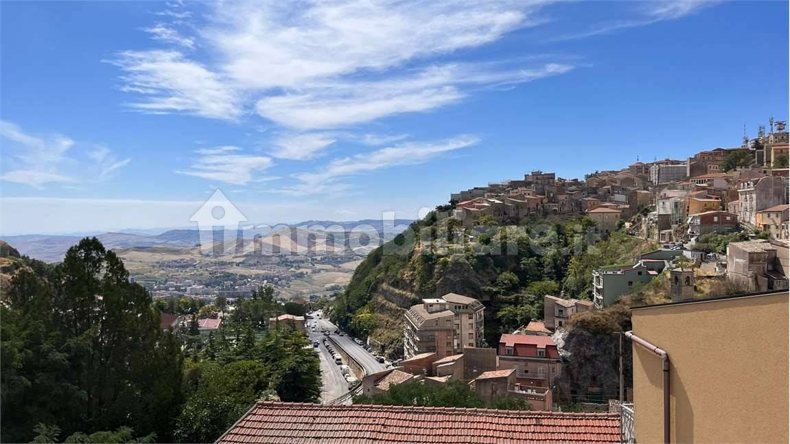 Casa T2 em Enna, Italy N.º 355405