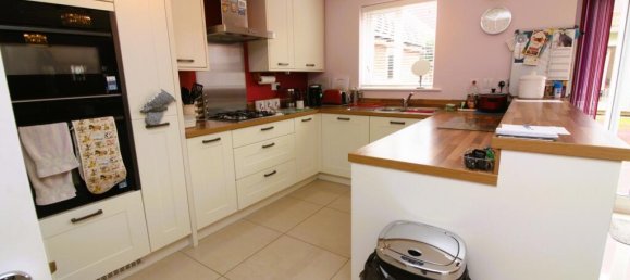 Дом с 4 спальнями в Бриджуотер, Великобритания № 13575 6