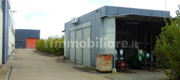 Lagerhaus in Melfi, Italy 6328m², Nr. 346306 14