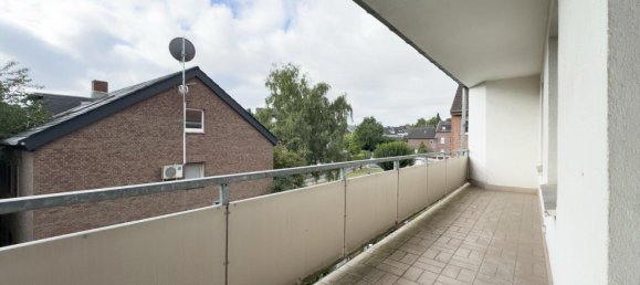 Квартира с 3 спальнями в Фирзен, Германия № 338729 3