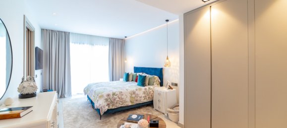 Villa de 5 dormitorios en Marbella, Spain No. 4656 12