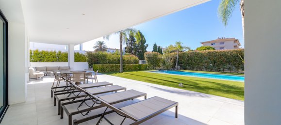 Villa de 5 dormitorios en Marbella, Spain No. 4656 14