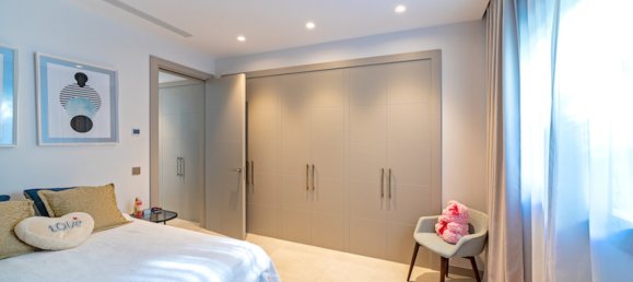 Villa de 5 dormitorios en Marbella, Spain No. 4656 9