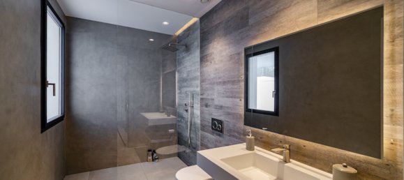 Villa de 5 dormitorios en Marbella, Spain No. 4656 7