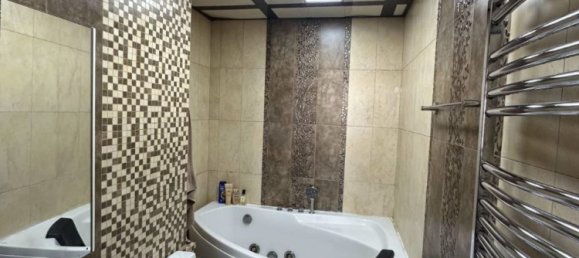 Квартира с 3 спальнями в Баку, Азербайджан № 1538 9