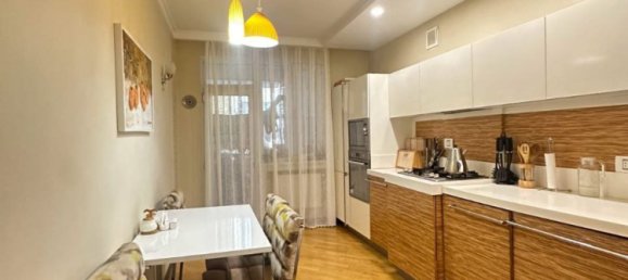 Квартира с 3 спальнями в Баку, Азербайджан № 1538 10