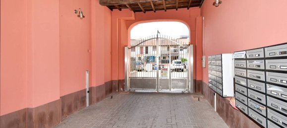 1 bedroom Apartment in Vanzago, Italy No. 325731 2