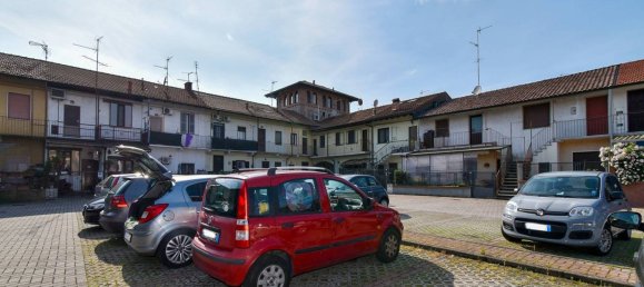 1 bedroom Apartment in Vanzago, Italy No. 325731 3