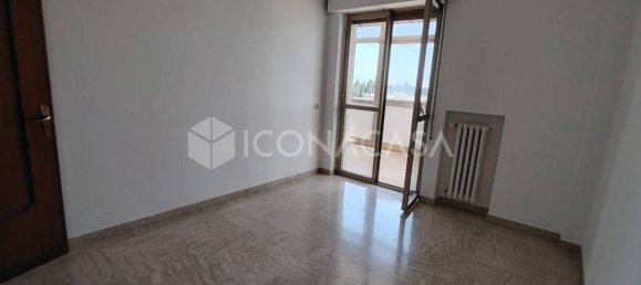 Apartamento de 4 habitaciónes en Bari, Italy No. 21467 43