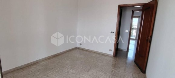 Apartamento de 4 habitaciónes en Bari, Italy No. 21467 44