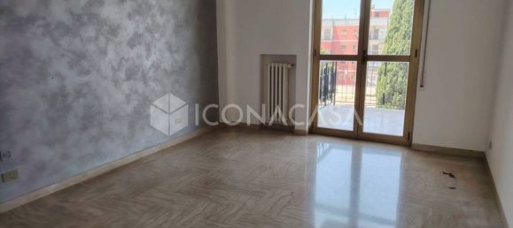 Apartamento de 4 habitaciónes en Bari, Italy No. 21467 10